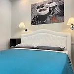 Appartement Leopardi Milaan